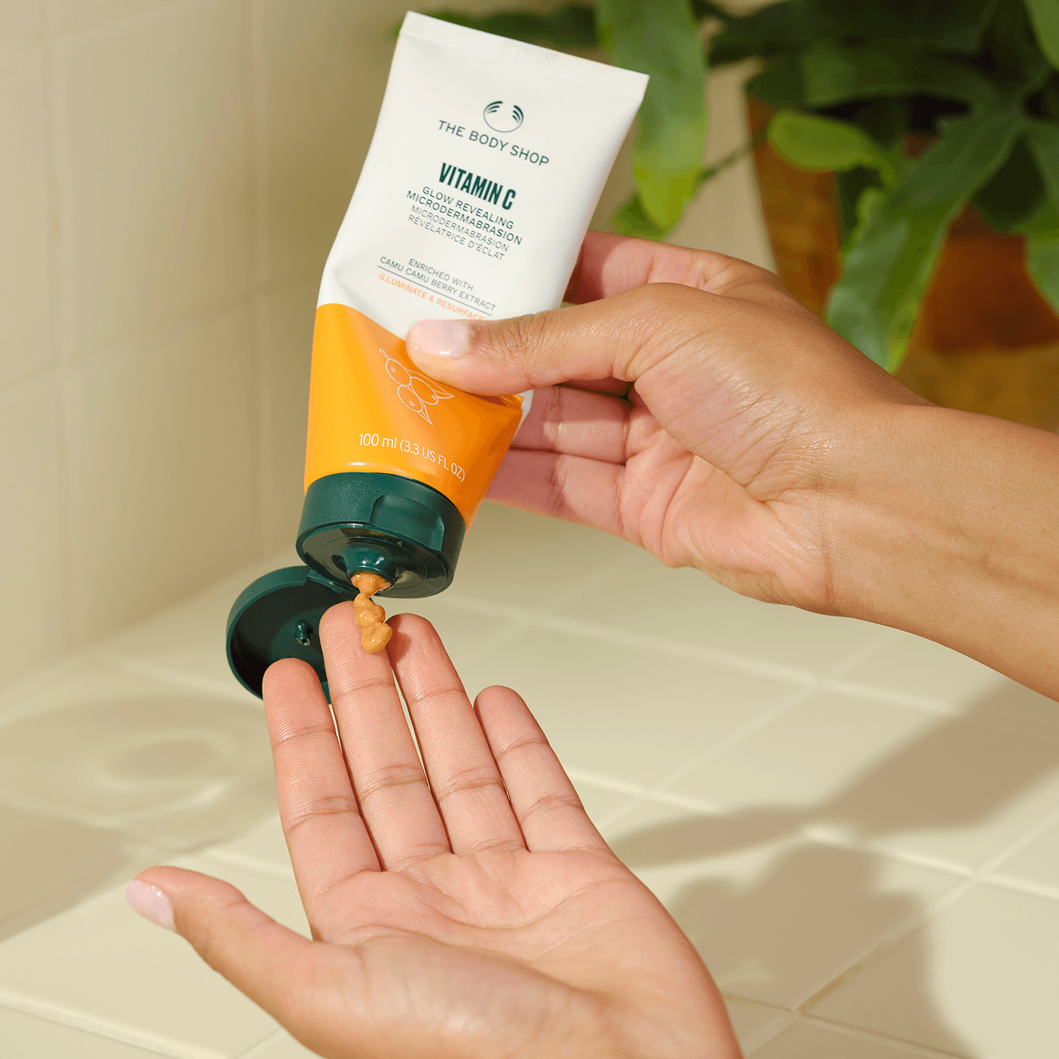 Exfoliante Facial Microdermoabrasión Vitamina C 100ml